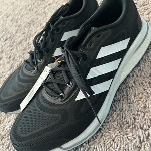 Brand New - adidas Men's Supernova + Running Shoe - Men’s 9.5 - Black White Grey